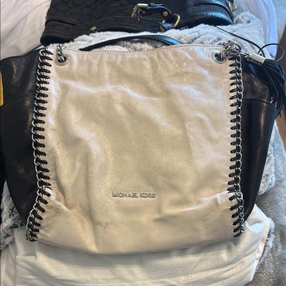 Michael Kors Two-Tone Black and White Shoulder Bag